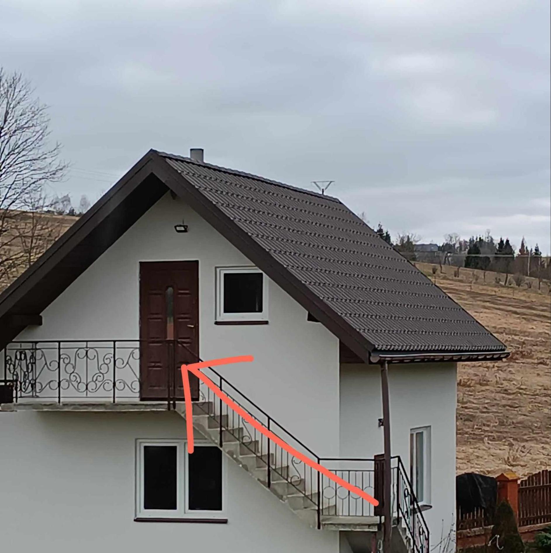 Dolina Roztoki-mieszkanie,pokoje Lub Z Lokalem Na Poddaszu * Bircza