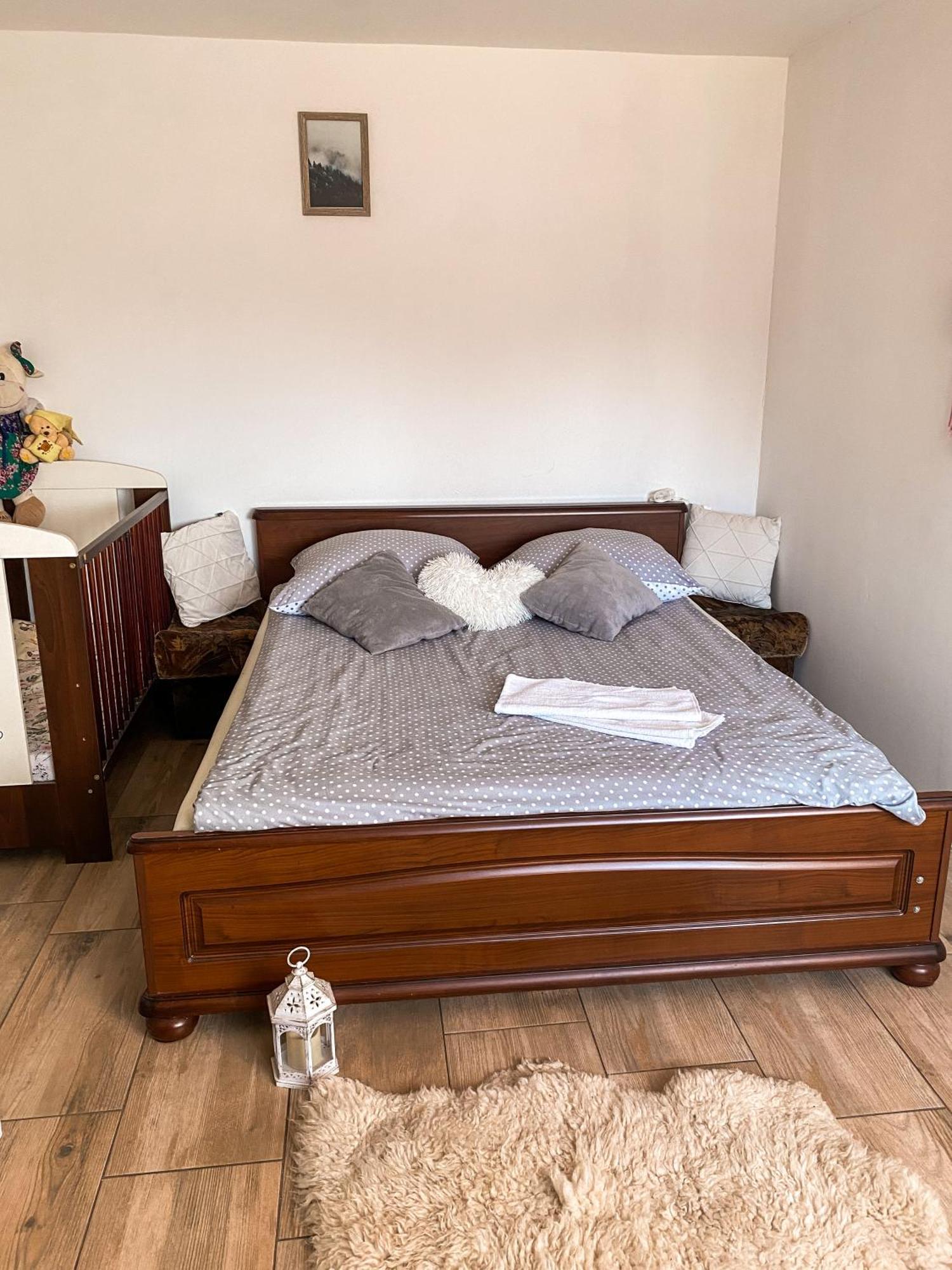 Apartment Dolina Roztoki-mieszkanie,pokoje Lub Z Lokalem Na Poddaszu